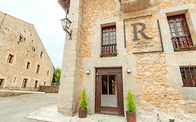 Hotel R Santillana